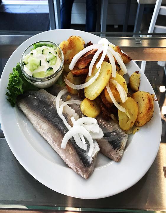 Meeresglueck Fischspezialitaeten